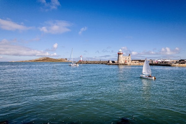 phare de howth harbour