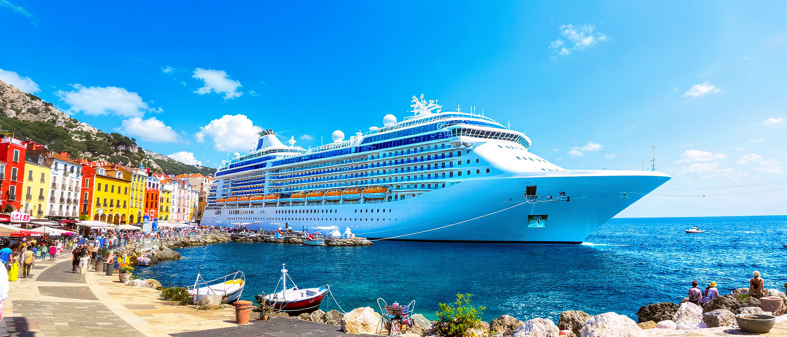 découvrez les différentes offres de croisières en méditerranée : itinéraires, compagnies, types de séjours et conseils pour choisir la croisière idéale selon vos envies et votre budget.
