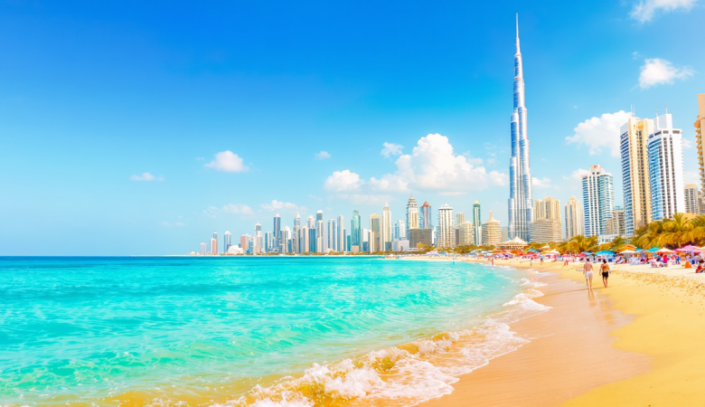 découvrez les plus belles plages de la mer de dubaï : eaux turquoise, sable fin et expériences inoubliables vous attendent pour des moments de détente au cœur de la ville.