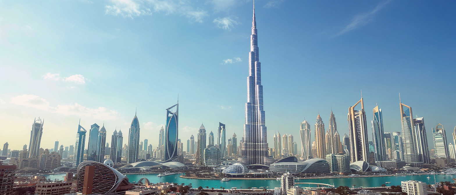 découvrez dans quels cas vous avez besoin d’un visa pour vous rendre à dubaï, selon votre nationalité, la durée et le motif de votre séjour. toutes les informations à jour pour un voyage sans stress.